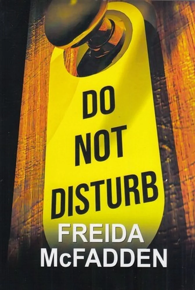 جلد کتاب Do Not Distrub مزاحم نشوید